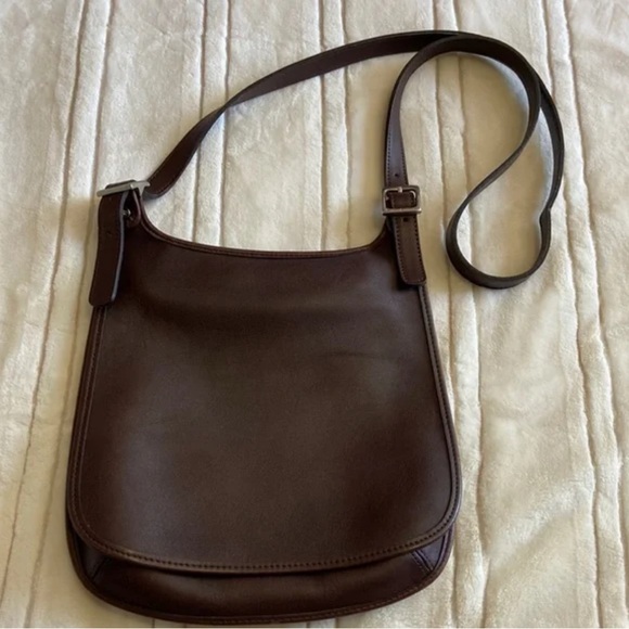 Coach vintage Leather Shoulder Bag - Picture 1 of 7